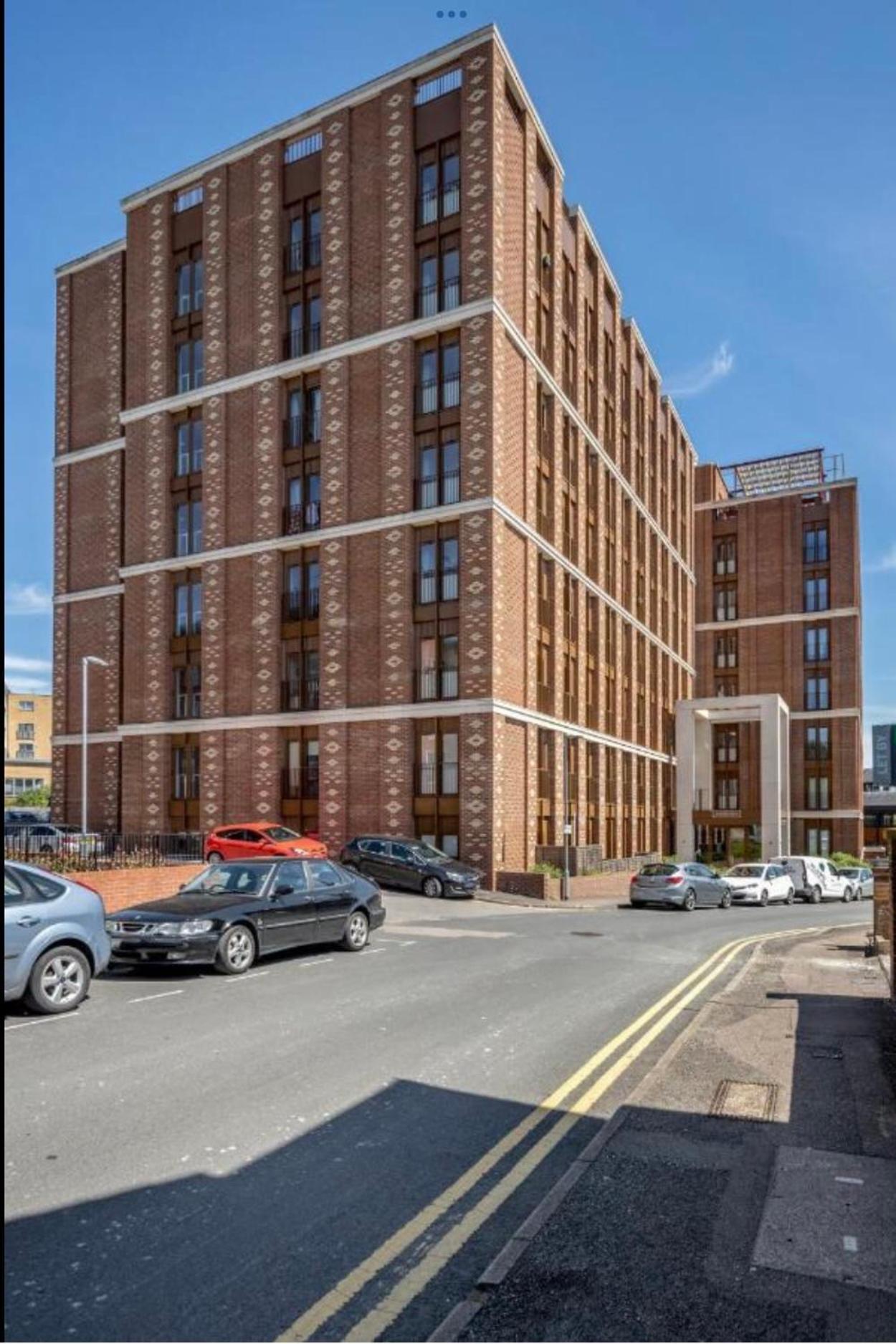 Maplewood Luxurious One-Bed Flat With Free Parking 호텔 St Albans 외부 사진